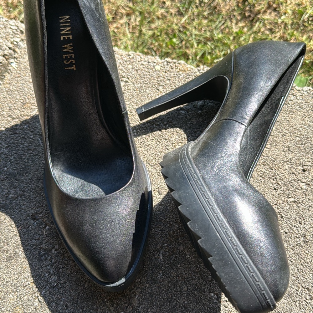Nine West black heels